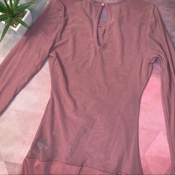 🌸 Pink Floral Lace Long sleeve bodysuit - Picture 4 of 5